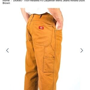 MENS dickies, size 42x32, in duck brown sold out online